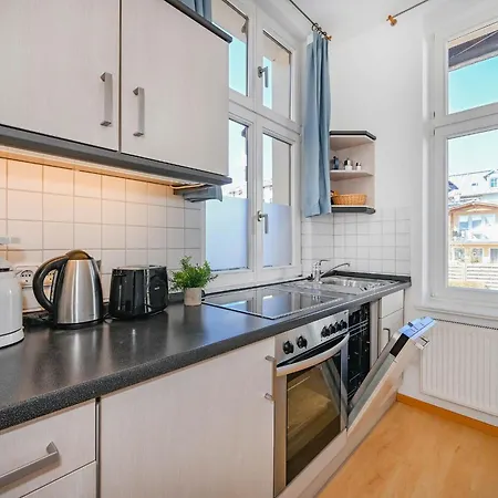 Apartamento Luna 10 *